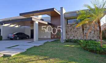 Imagem: Casa em construção à venda no condomínio