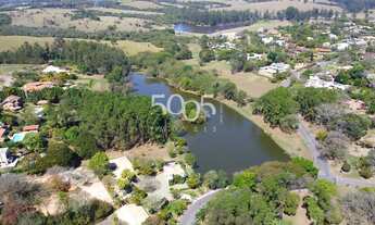 Imagem 5: Casa à venda no Cond. Fazenda Vila Real, com 3.270m², perfeita para retrofit
