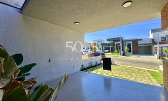 Imagem 2: Casa à venda no Condomínio Park Gran Reserve com 142m² e 3 quartos