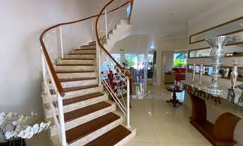 Imagem 3: Casa para venda e locação no Condomínio Jardim Theodora com 300m² de construção e 4 suítes