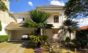 Imagem 2: Casa para venda e locação no Condomínio Jardim Theodora com 300m² de construção e 4 suítes