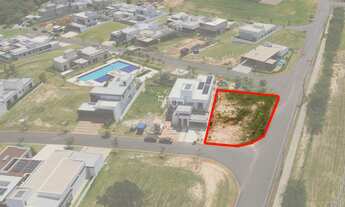 Imagem: Terreno à venda no condomínio Villas do