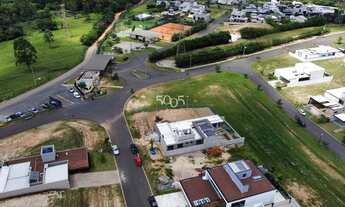 Imagem 2: Terreno à venda no condomínio Villas do Golf, com 611m² de área útil. Excelente lote com ó