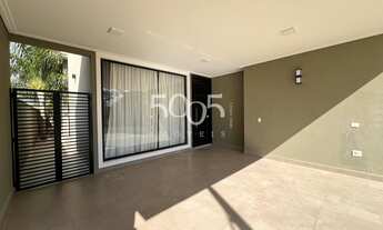 Imagem 7: Casa no condomínio Saint Paul para alugar com 03 suítes, piscina, quintal