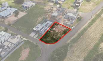 Imagem: Terreno à venda no condomínio Villas do