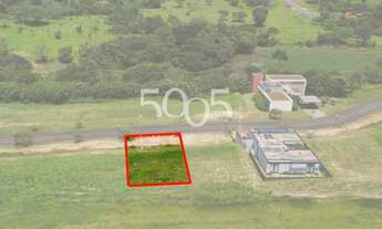 Imagem: Ótimo terreno em aclive com 512m2 de área