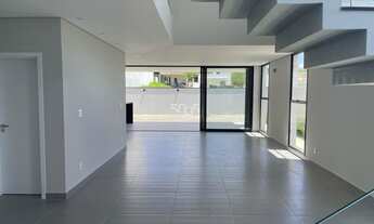 Imagem 6: Casa no Cond. Alphaville Castelo em Itu, 3 suítes, com 401m² de área total