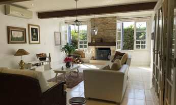 Imagem 4: Linda casa à venda no condomínio Portal do Japy em Cabreúva com 525m² de área construída e