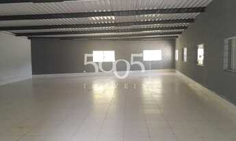 Imagem 4: Galpão industrial disponível para locação com 5000m² de área construída em uma área total