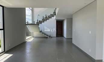 Imagem 7: Casa no Cond. Alphaville Castelo em Itu, 3 suítes, com 401m² de área total