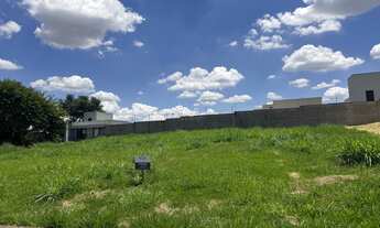 Imagem: Terreno comercial com 12m de frente e 30m