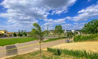 Imagem 2: Casa à venda no Condomínio Campos de Santo Antônio II com 375m² e 4 suítes