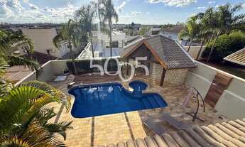 Imagem: Sobrado à venda no Condomínio Jardim Theodora