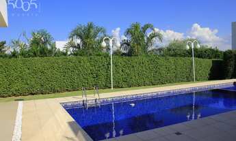 Imagem 4: Casa à venda no Condomínio Plaza Athenee, com 423m² de área construída e 1046m² de terreno