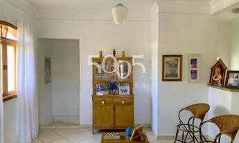 Imagem 5: Lindo sobrado de esquina à venda no condomínio Portella com 271m2 de construção e 342m2 de