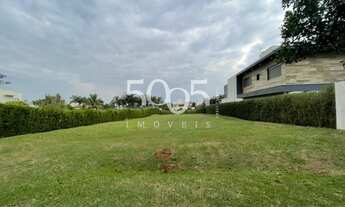 Imagem: Terreno à venda no condomínio Altos de