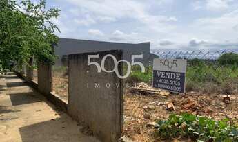Imagem 3: Área disponível para venda com 5700m² no Bairro Vila Gardiman, podendo ser residencial ou