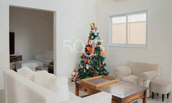 Imagem 2: Linda casa disponível para venda e locação no condomínio Xapada de Itu. A casa conta com 4