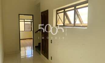 Imagem 7: Casa à venda no bairro Brasil em Itu, ideal para clínicas ou escritório, com 250m2 de terr