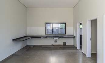 Imagem 3: Casa à venda no Condomínio Villas do Golf, com 233,66m² de área construída e 503,20m² de t