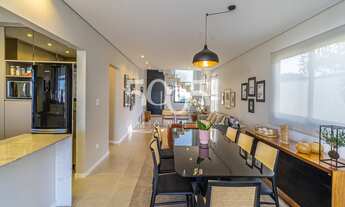 Imagem 7: Casa semi- mobiliada à venda no condomínio Saint Paul com 270m² de área construída e 360m²