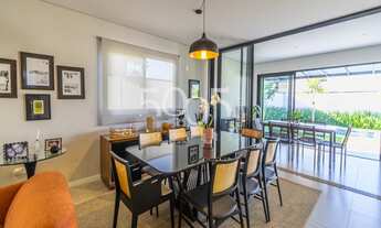 Imagem 6: Casa semi- mobiliada à venda no condomínio Saint Paul com 270m² de área construída e 360m²