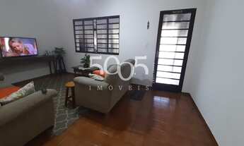 Imagem 6: Casa a venda no Bairro São Luiz com 3 dorm, sendo 1 suite e vaga de garagem