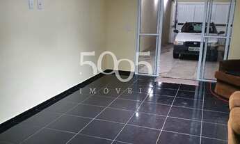 Imagem 3: Imóvel à venda no bairro Paraíso I com 128m2 de construção e 236m2 de terreno. São 2 dormi