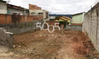 Imagem 2: Excelente oportunidade de negócio, terreno com 262m2, murado e com leve declive, além de ó