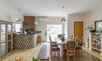 Imagem 5: Casa térrea à venda no condomínio Plaza Atheneé com 327m² de construção e 1005m² de terren