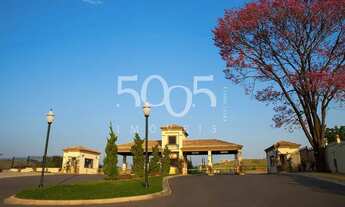 Imagem 3: Terreno excelente em condomínio. Topografia ótima e em localização muito boa no condomínio