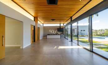 Imagem 2: Casa à venda no condomínio Terras de São José II, com 700m² de área construída e 2160m² de