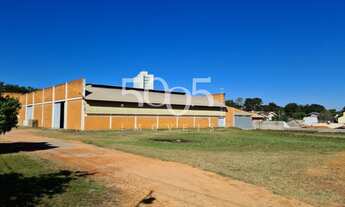 Imagem 2: Imóvel comercial disponível para locação no Bairro Pinheirinho em Itu, com 1.551m² de área