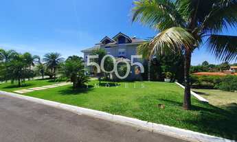 Imagem 2: Casa para locação no condomínio Village Castelo, com 400m² de construção e 1500m² de área