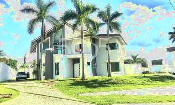 Imagem 2: Casa à venda no Condomínio Village Castelo com 530m² de área construída em um terreno de 1