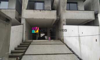 Imagem: Sobrado geminado com 3 suítes á venda