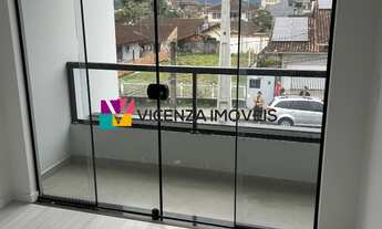 Imagem 2: Sobrado geminado com 3 quartos, sendo 1 suíte, bairro Costa e Silva, Joinville/SC