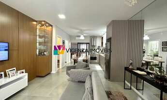 Imagem 3: Sobrado geminado em Condomínio Fechado, com 2 suítes, bairro Floresta, Joinville/SC