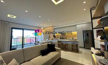 Imagem 4: Apartamento com 2 dormitórios, com sala ampliada, de frente para o mar no bairro Tabuleiro