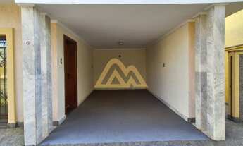 Imagem 2: 3 dormitórios na Rua Corumbá