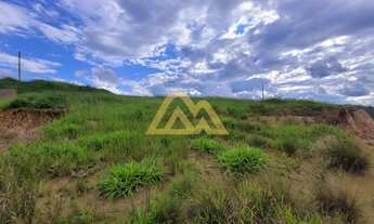 Imagem 3: 300M² de Área Total na Avenida Vereador José Gomes Filho