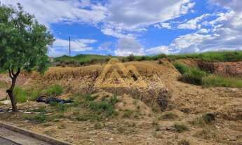 Imagem 4: 300M² de Área Total na Avenida Vereador José Gomes Filho