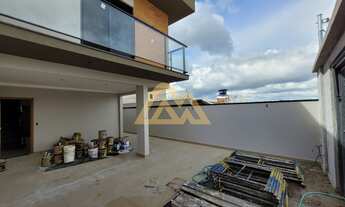 Imagem 2: 3 dormitórios na Rua Aristides Thomaz Ballerini