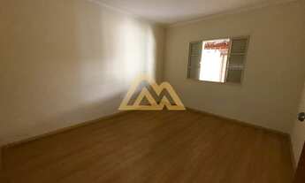 Imagem 3: 3 dormitórios na Rua Professora Lourdes Mourão