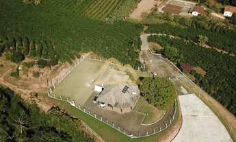 Imagem 2: 2 dormitórios, 1 suítes, 2 vagas na garagem