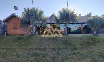 Imagem: 3 dormitórios, 3 banheiro, 8 vagas na garagem