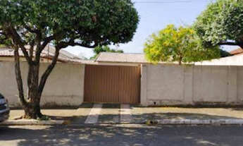 Imagem 3: CASA RESIDENCIAL em PIACATU - SP, Centro