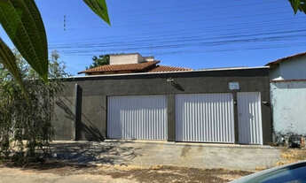 Imagem: CASA RESIDENCIAL em Inhumas - GO, Jardim