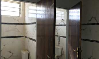 Imagem 7: Salão com 601 m de área construída, térreo e mais dois andares na Avenida Barão de Itapura