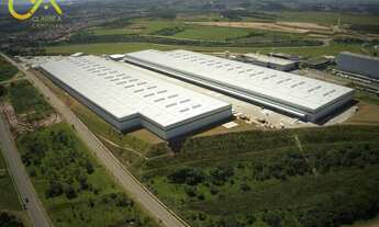 Imagem 5: Galpão modular para locação em construção, dentro de condomínio logístico industrial, em J